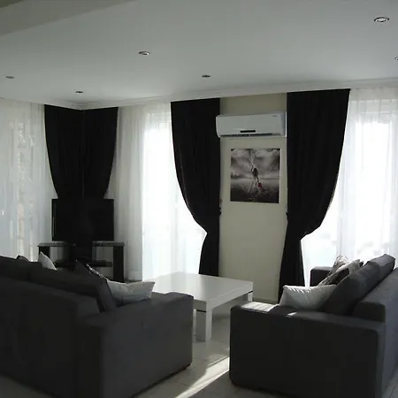 Orka Gardens Апартаменты Олудениз