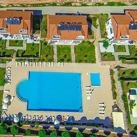 Orka Gardens Апартаменты *