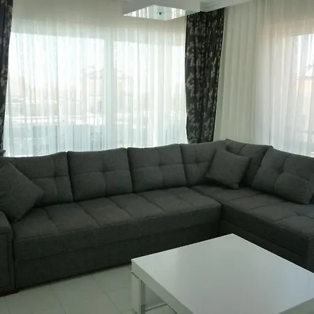 Appartamento Orka Gardens