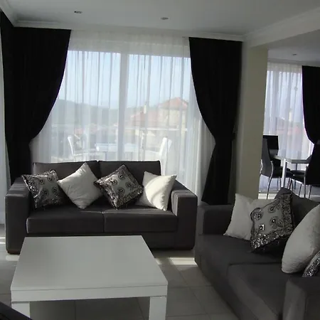 Lejlighed Orka Gardens